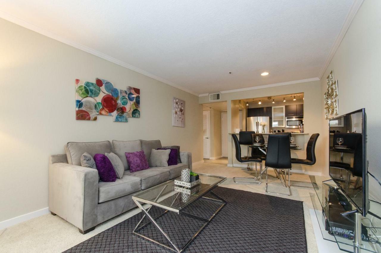 Hollywood Apartment With Balcony Los Angeles Exterior photo