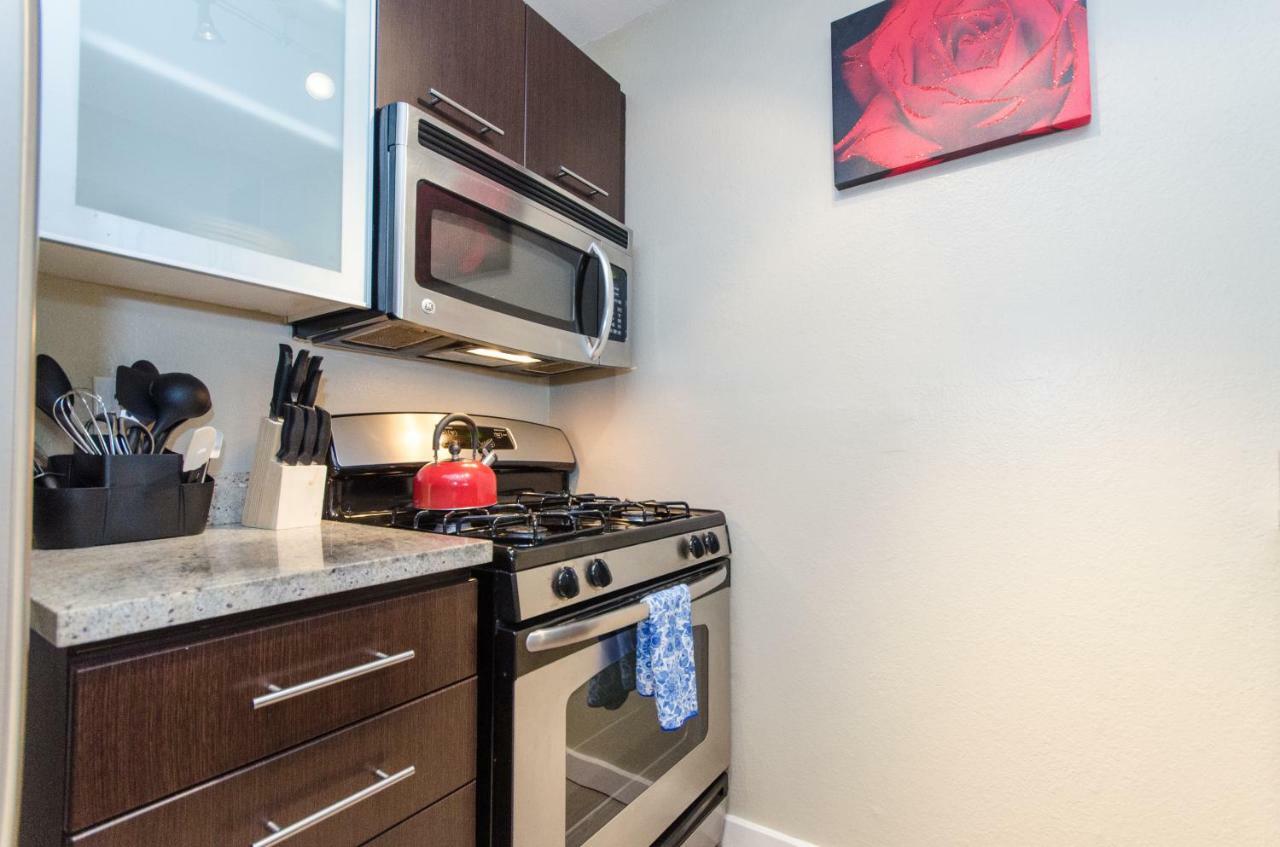 Hollywood Apartment With Balcony Los Angeles Exterior photo